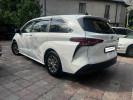 Toyota Sienna 2021 года