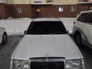 Mercedes-Benz E-Класс 1992 года