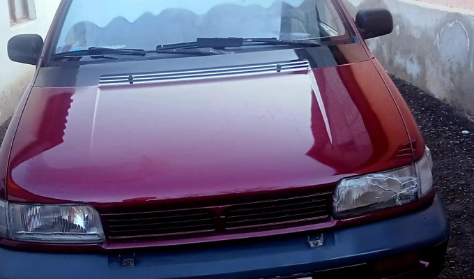 Mitsubishi Space Wagon 1993 года