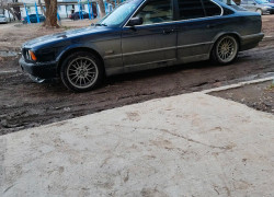 BMW 5 серия 1992 года