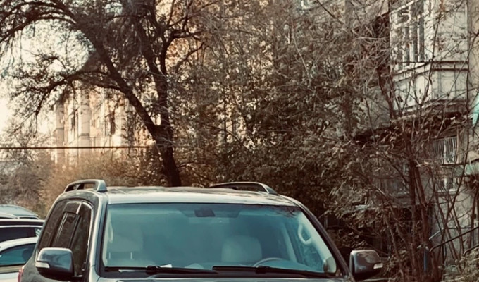Toyota Land Cruiser 2013 года