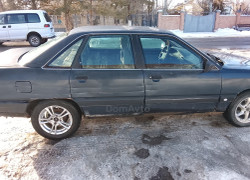 Audi 100 1989 года