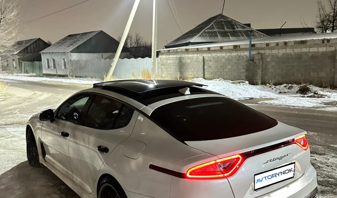 Kia Stinger 2019 года