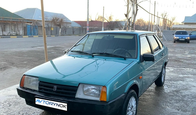 ВАЗ (Lada) 21099 2000 года