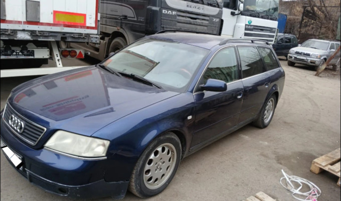 Audi A6 2001 года
