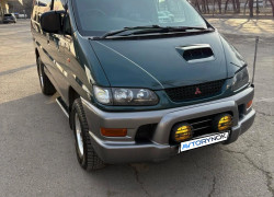 Mitsubishi Delica 1997 года