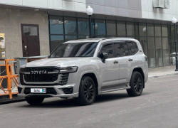 Toyota Land Cruiser 2021 года
