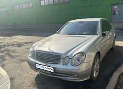 Mercedes-Benz E-Класс 2003 года