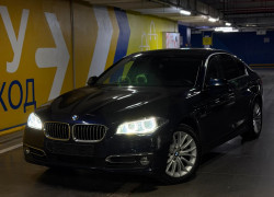 BMW 5 серия 2015 года