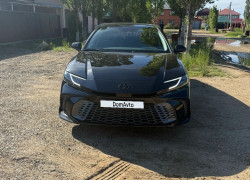 Toyota Camry 2024 года