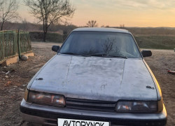 Mazda 626 1987 года