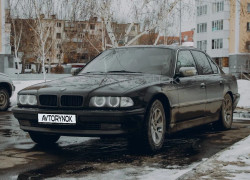 BMW 7 серия 1996 года