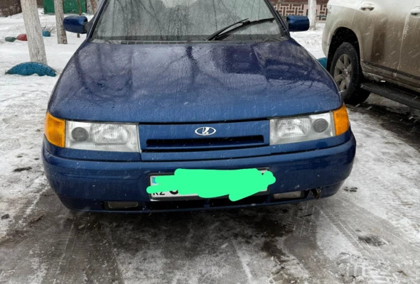 ВАЗ (Lada) 2111 2000 года