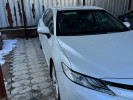 Toyota Camry 2020 года