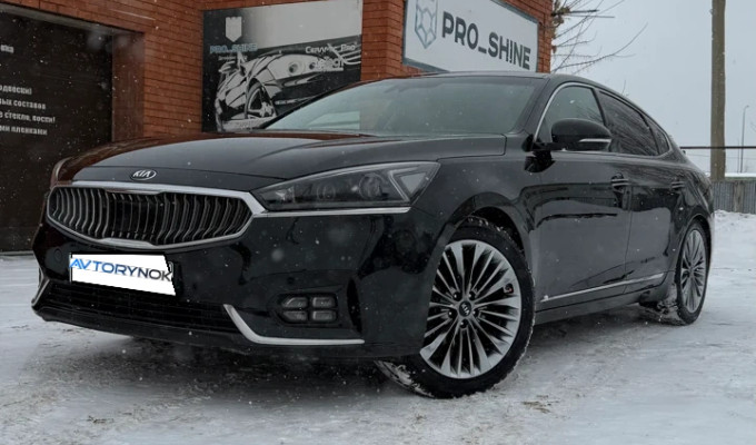 Kia K7 2017 года