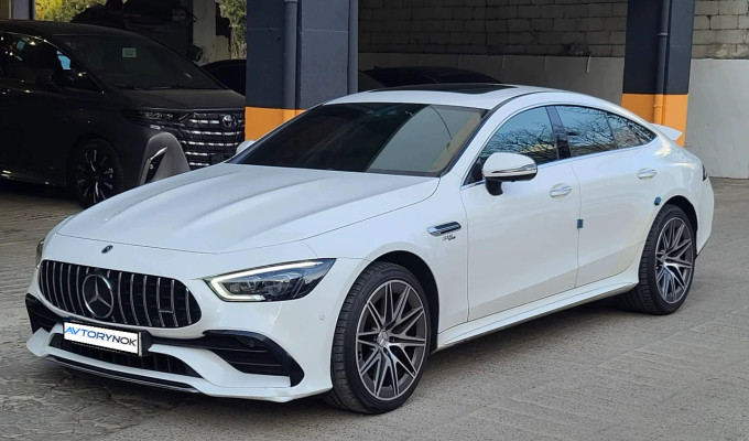 Mercedes-Benz AMG GT 2022 года