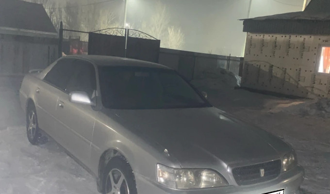 Toyota Cresta 1999 года