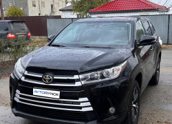 Toyota Highlander 2017 года
