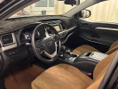 Toyota Highlander 2017 года
