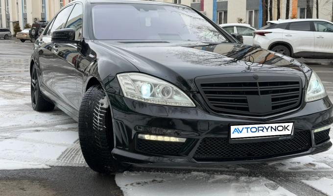 Mercedes-Benz S-Класс 2007 года