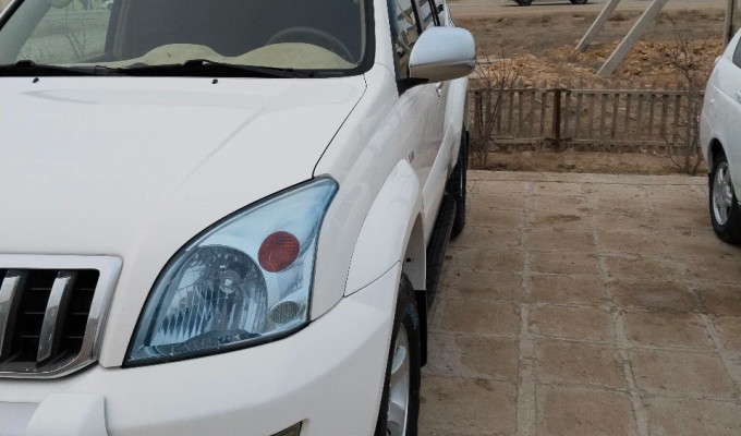 Toyota Land Cruiser Prado 2005 года