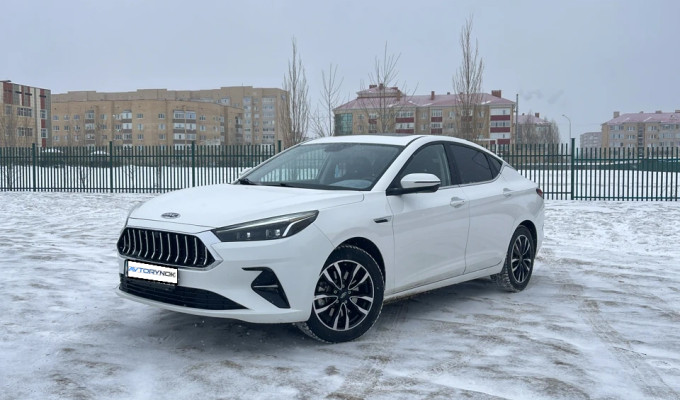 JAC J7 2023 года