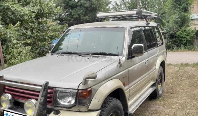 Mitsubishi Pajero 1996 года