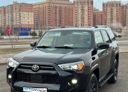 Toyota 4Runner 2023 года