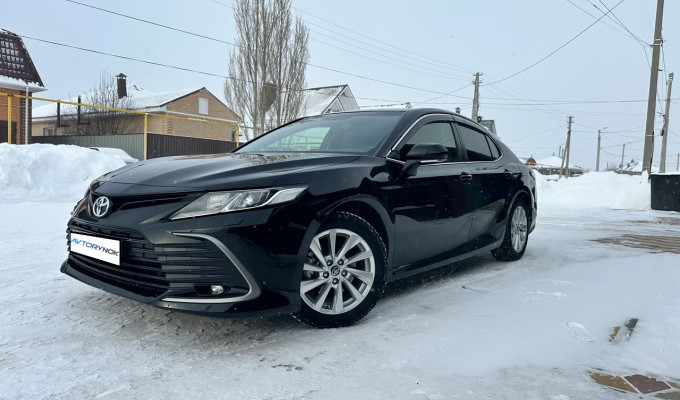 Toyota Camry 2024 года
