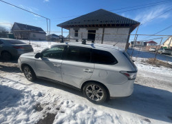 Mitsubishi Outlander 2013 года