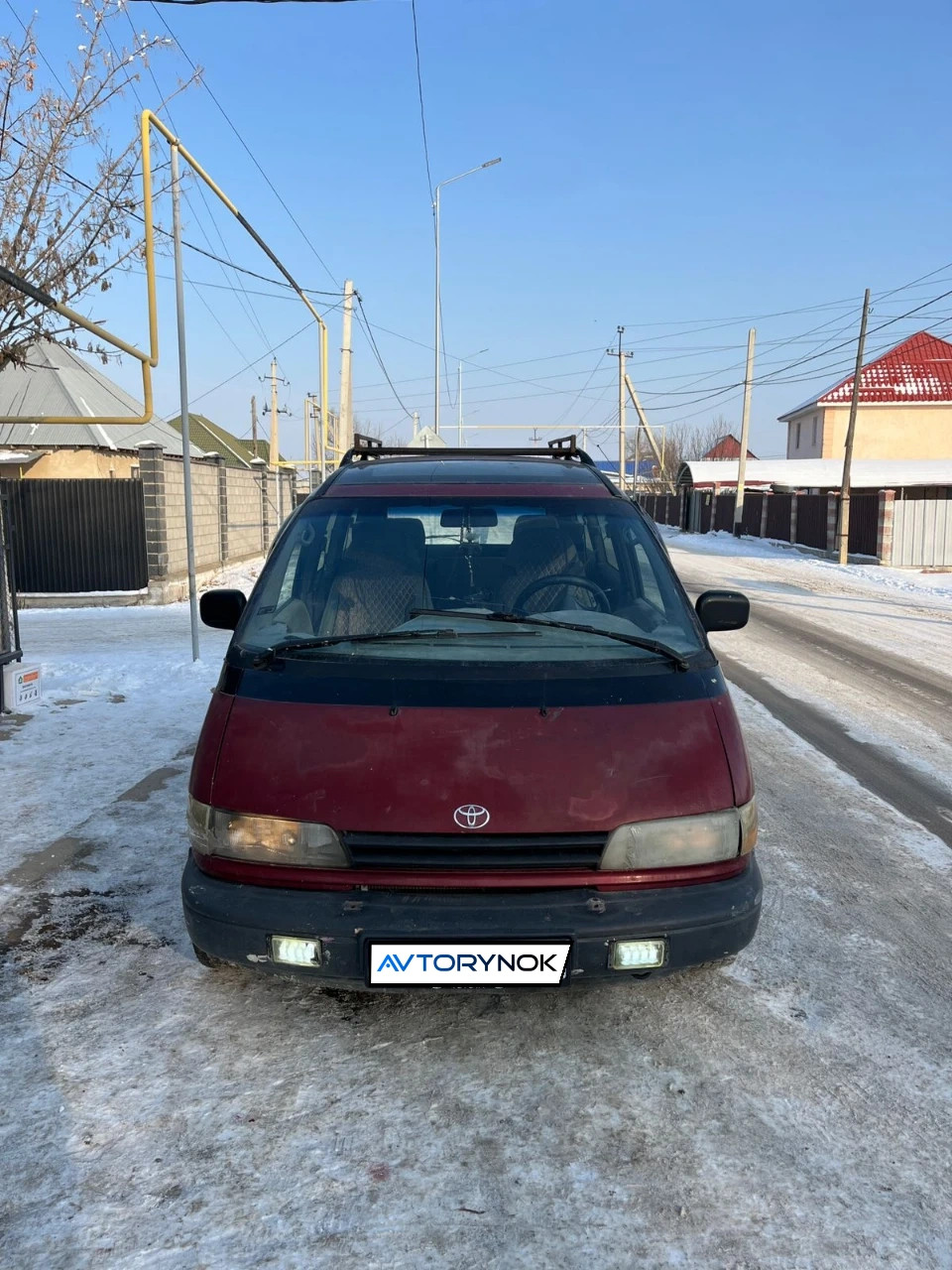 Toyota Previa, 1991