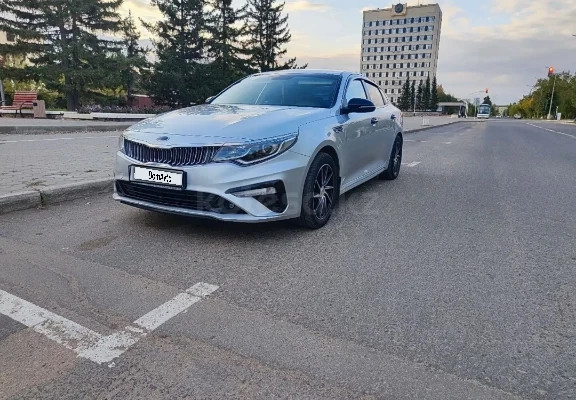 Kia K5 2019 года