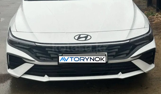 Hyundai Elantra 2024 года