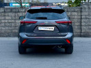Toyota Highlander 2021 года