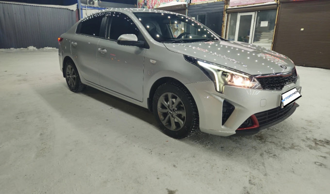 Kia Rio 2021 года