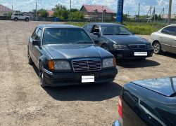 Mercedes-Benz E-Класс 1987 года