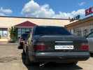 Mercedes-Benz E-Класс 1987 года