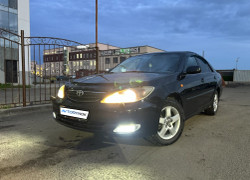 Toyota Camry 2003 года
