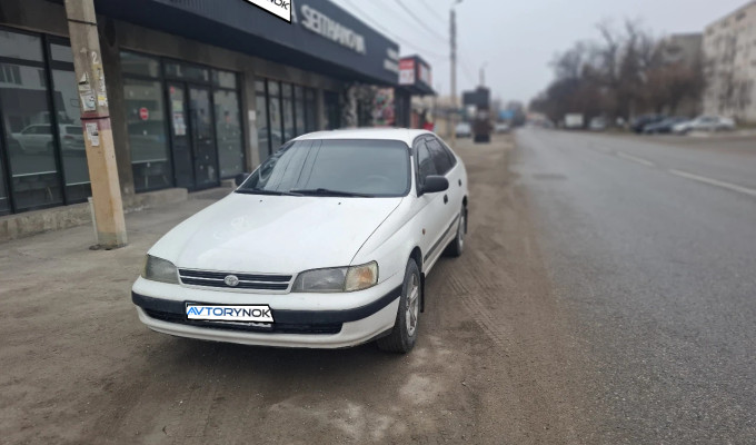 Toyota Carina E 1994 года