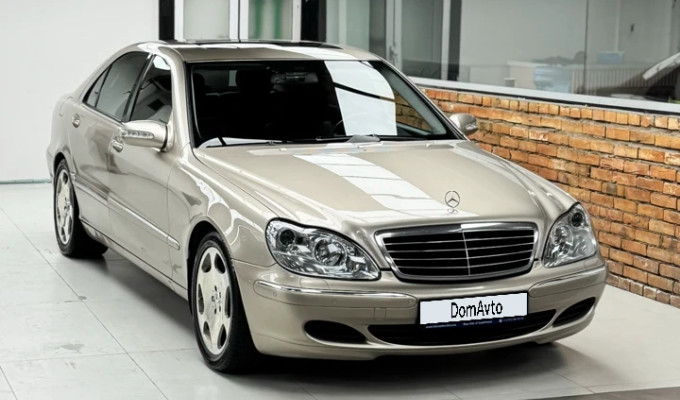 Mercedes-Benz S-Класс 2003 года