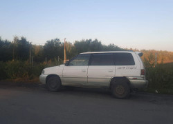 Mazda MPV 1996 года