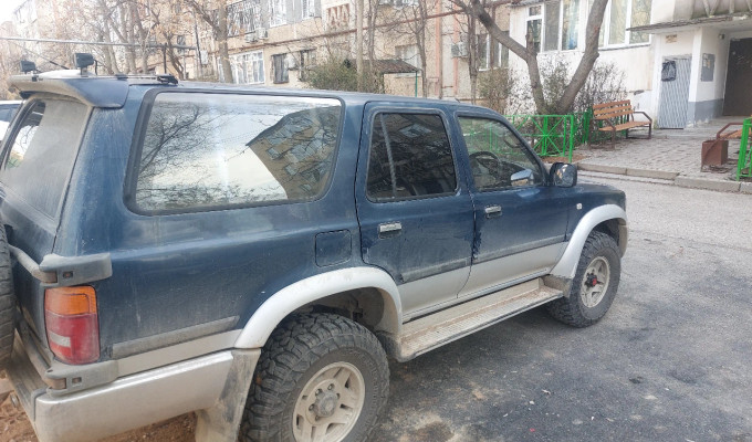 Toyota Hilux Surf 1995 года