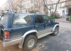 Toyota Hilux Surf 1995 года