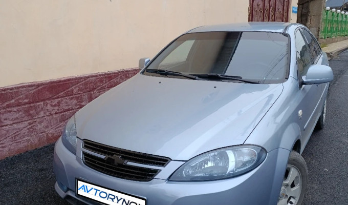 Daewoo Gentra 2014 года
