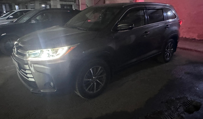 Toyota Highlander 2019 года