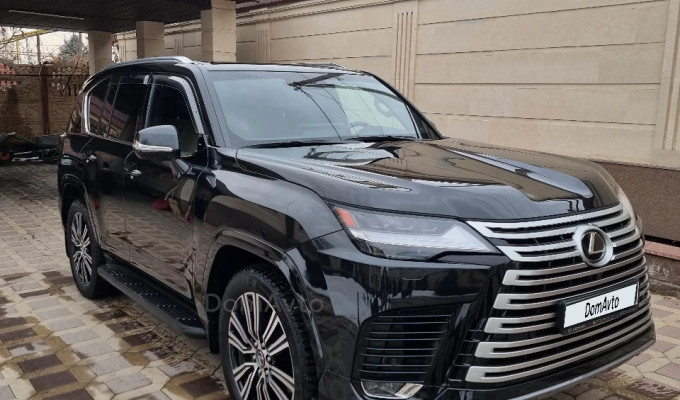 Lexus LX 2024 года