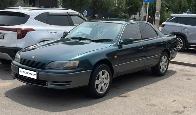 Toyota Windom 1995 года