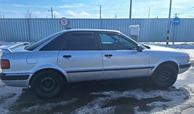 Audi 80 1992 года