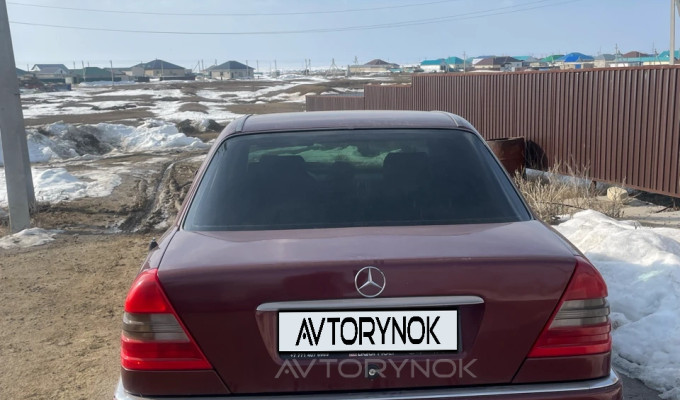 Mercedes-Benz C-Класс 1996 года