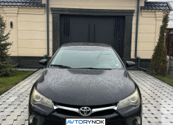Toyota Camry 2016 года